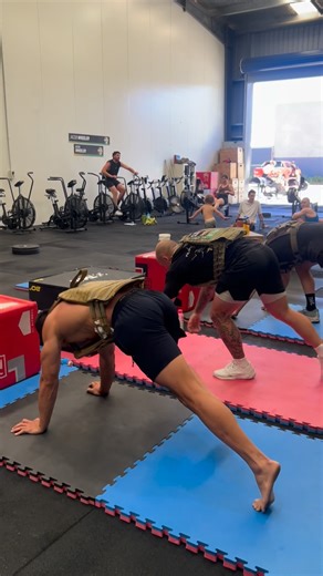 Jacob Wheeler on Instagram: "What started as a terrible idea, ended as a terrible workout 🫨 For time: 1000 burpee box step overs in a 9kg vest The idea was to do “CHAD” and do 1000 burpees Total time = 2 hours 28 mins @lukechaichiangphin did well to finish the last 100 reps with the worst cramp of his life 🤣 Also thanks to everyone that brought us drinks and did parts of it with us today 🙌 @fynnmash @shannongrout_ @aharts00 Good way to kick off the year 🥵"
