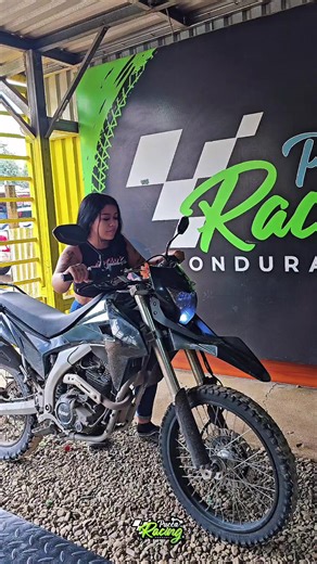 Pucca Racing: Mecánico y Sus Trucos 😂