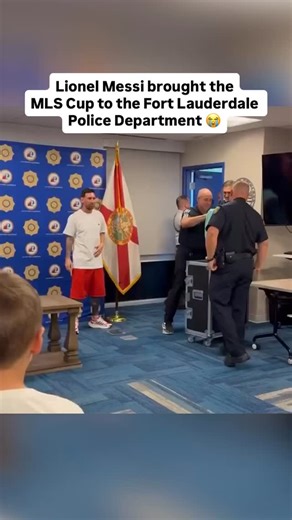 Lionel Messi with the MLS Cup at the Fort Lauderdale Police Department 😭 | USMNT Only