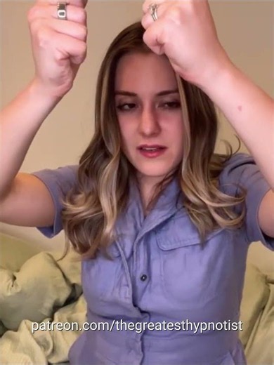 Lea Hypnotized: She Can’t Stop Swinging Multiple Pendulum