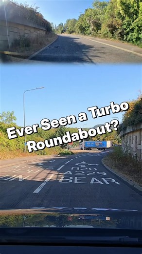 Ever seen a TURBO roundabout? 🤔 🚗 Learner driver on a mock driving test drives a turbo roundabout. Driving instructor on the Isle of Sheppey. #roundabout #drivingtest #learnerdriver #drivinginstructor #drivinglessons
