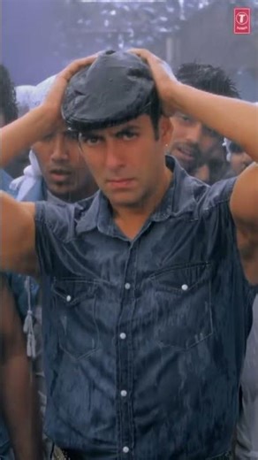 Body Guard Title Track #salmankhansongs #salmankhansongs #himeshreshammiya #bollywoodsongs