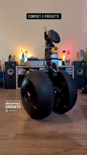 This robot folds into a barrel