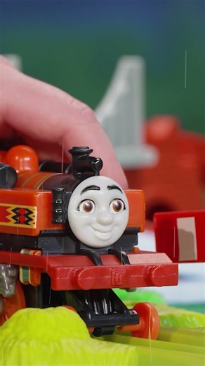 🔸 ¡Nia es Naranja! | ¡Cuidado, Thomas! | #shorts