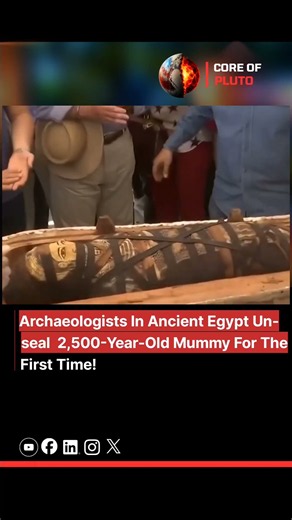 Archaeologists In Ancient Egypt Unseal A 2,500-Year-Old Mummy! 💀🇪🇬😱