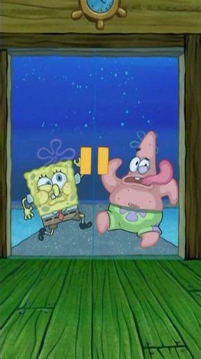 SpongeBob & Patrick running for their lives 🏃