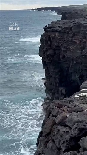 90-foot sea arch collapses at Hawaii Volcanoes National Park