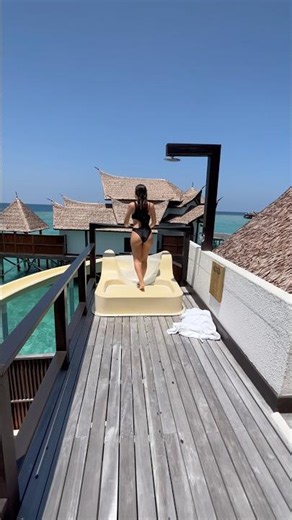 Close your eyes and imagine yourself in this paradise🔆 #travel #maldives