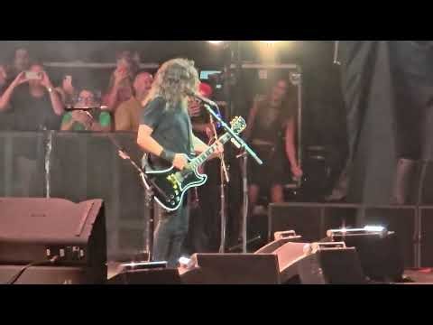 FOO FIGHTERS - Everlong - Live Lincoln Field