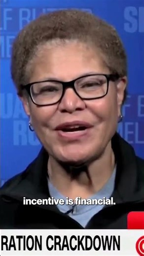 LA Mayor Karen Bass calls it ‘sad’ that Hispanics are joining Border Patrol #shorts
