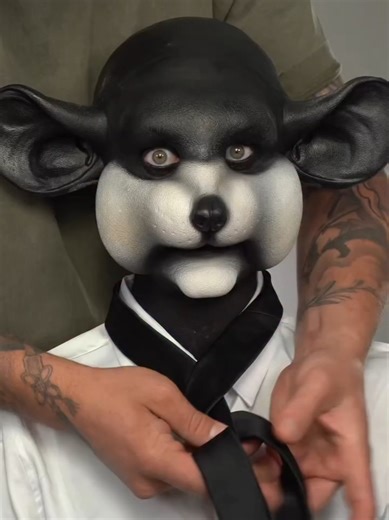 If Jack Pepper was a real-life mouse 🐭 The incredible @iris turns MOUSE: P.I. For Hire IRL!