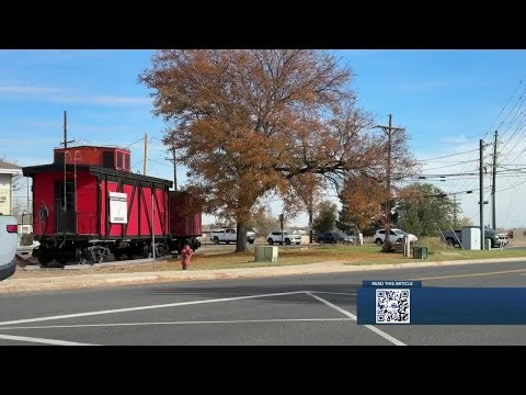 City of Louisville steps in to save historic caboose from being sold