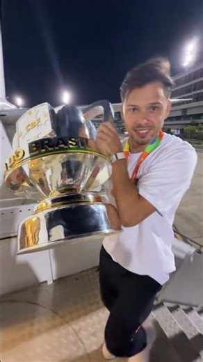 Ela tá voltando pra casa com o nosso 1️⃣1️⃣! 🏆 #TETRAPoderosoTimão #VaiCorinthians #Shorts