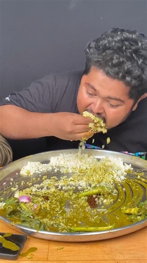 Veg VS Von-Veg Food Eating Challenge 😱 Palak Mutton VS Soyabean Masala 😋😍 | Kanda Lovers