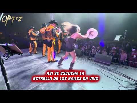 Asi suena la estrella de los bailes en vivo (BANDA MAGUEY)