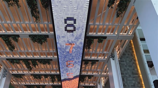 LED: Toronto Atrium Screen Blurs Line Between DooH and Architecture | invidis