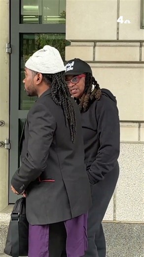 Trayon White arrives to court for federal bribery trial | NBC4 Washington