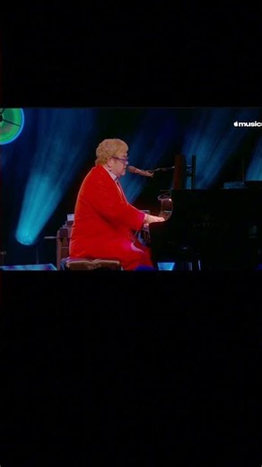 Elton John Opens Apple Music Hall With an Epic “Rocket Man” | 2026