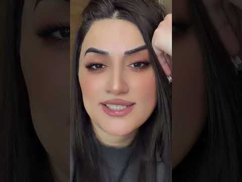 #4767 #stunning beauty @ Felize Periscope vlog