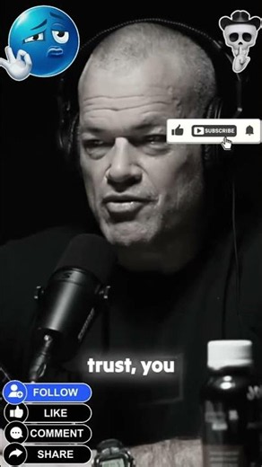 Jocko Willink: How to Lead Your Family Like a Navy SEAL #ironmindset #discipline #shorts #parenting