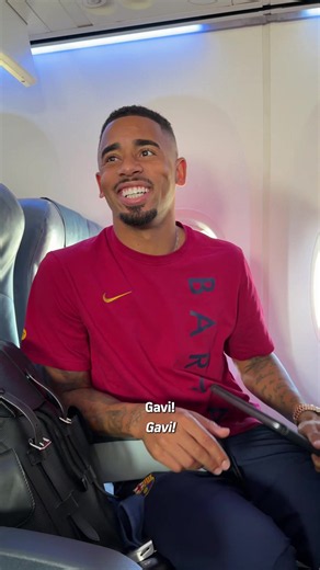 Gabriel Jesus hyping up Gavi 😂🫶 #fcbarcelona #barçaontiktok #Gavi | Gabriel Jesus