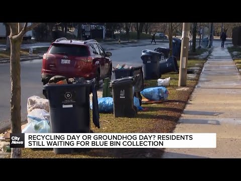‘It’s a mess’: Toronto residents still waiting for recycling pickup