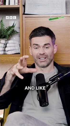 Jimmy Anderson on Marnus Labuschagne’s catch to dismiss Ollie Pope 🤯 | Tailenders Podcast