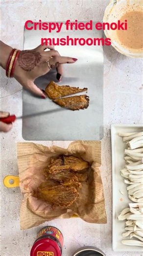 Crispy fried enoki mushrooms #recipe #food #crispysnacks #crispyfood #deliciousfood #lipsmacking