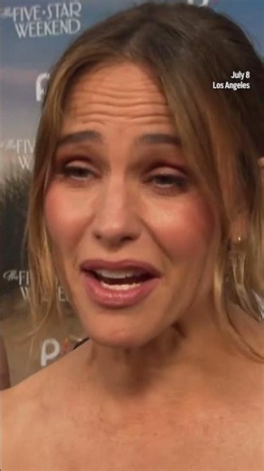 Jennifer Garner chooses projects that bring production back to LA