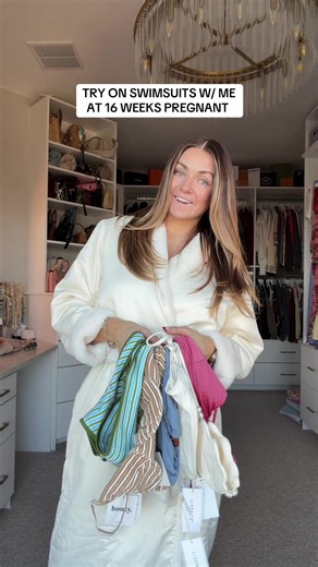 Try On One Piece Swimsuits at 16 Weeks Pregnant