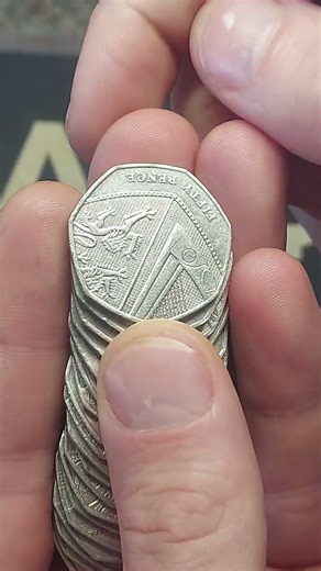 1 LUCKY BAG 50p Coin Hunt EP1035