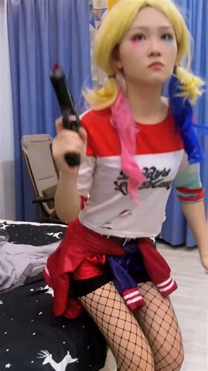 Harley Quinn Successfully protect the joker！ #Harley Quinn #jokershorts
