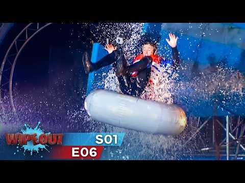 The Naked Waiter’s Wild Race for £10K | Total Wipeout UK | Season 1 Episode 6
