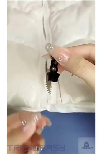 🔩 Universal Zipper Screw Fix | Readymade Zipper Pull Repair Clip for Bags & Jackets #shorts