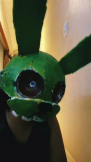 Spring trap mask
