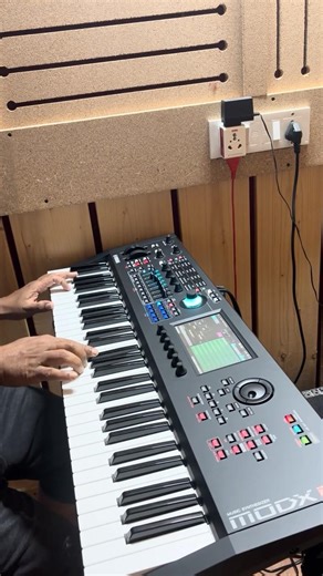 Another Yahama modx m6 preset l Ring modulation effect sounds big