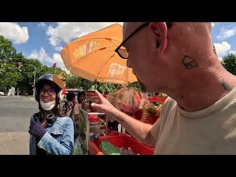 Exploring Phnom Penh 🇰🇭 | Beyond the Tourist Map