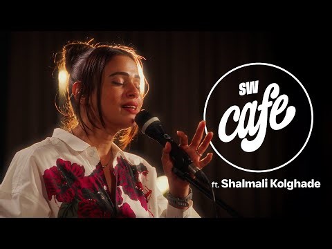 Shalmali Kholgade Live at ScoopWhoop Café | Daru Desi, Pareshaan & More