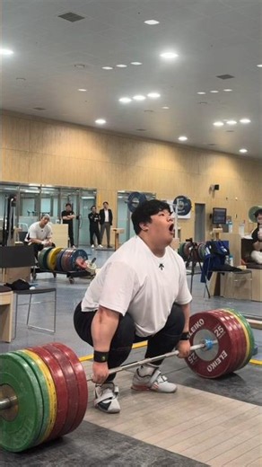 His Lift Was POWERFUL!😳😳