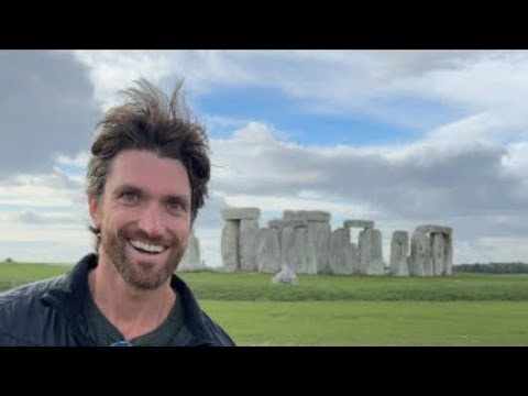 Woah! A Crazy Portal Opened at Stonehenge...