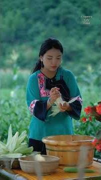 Harvest fresh corn and make deliciou from snacks