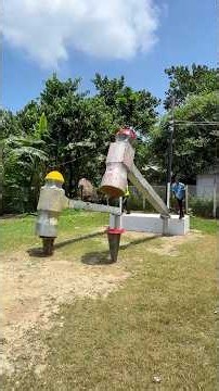 who finishes first when the giant hammers start the race?