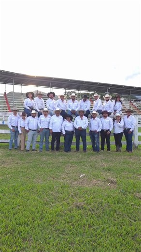 Desfile hípico nocturno 23 de octubre: guía para caballistas