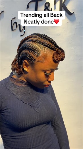 Stylish Hair Trends: Trending All Back Looks