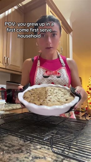 Sometimes I have to lay down the law or they’ll be like animals #baking #funny #family #relatable #dessert @Cuisinart @KitchenAid @Sur La Table @Food Network @Pyrex @Sam’s Club @Costco Wholesale @King Arthur Baking @Land O’Lakes @Cabot Creamery Cooperative @Hershey’s @Ghirardelli Chocolate Company