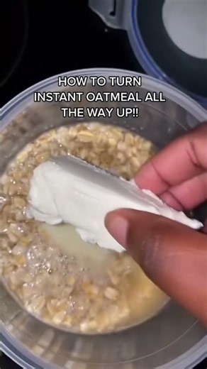 #oatmeal #instantoatmeal #oatmealtiktok #oatmealrecipes #fyp #viral #authenticteecee #foodhacks