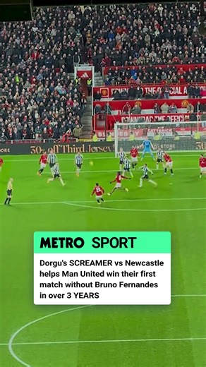 Patrick Dorgu Scores Stunning First Goal for Manchester United