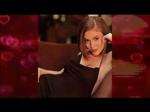 Sexy Star Trek - Alyssa Milano