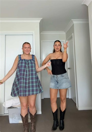 Madi & Luke's Strummingbird Transition Clap Tutorial 🤠