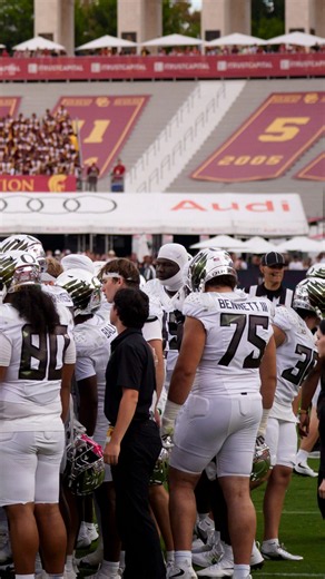 Oregon's Dan Lanning reflects on moments following Dante Moore's injury
